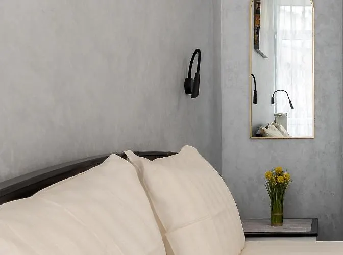 Golden Violin ! T * Λβιβ