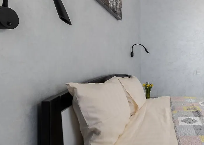 Golden Violin ! T 아파트