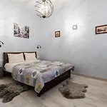 Apartman Golden Violin ! T