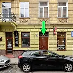 Golden Violin ! T Apartman *