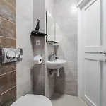 Golden Violin ! T Apartman